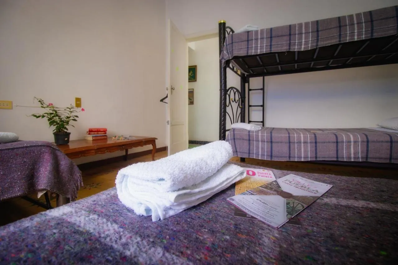 Hostal Azul פואבלה בית הארחה