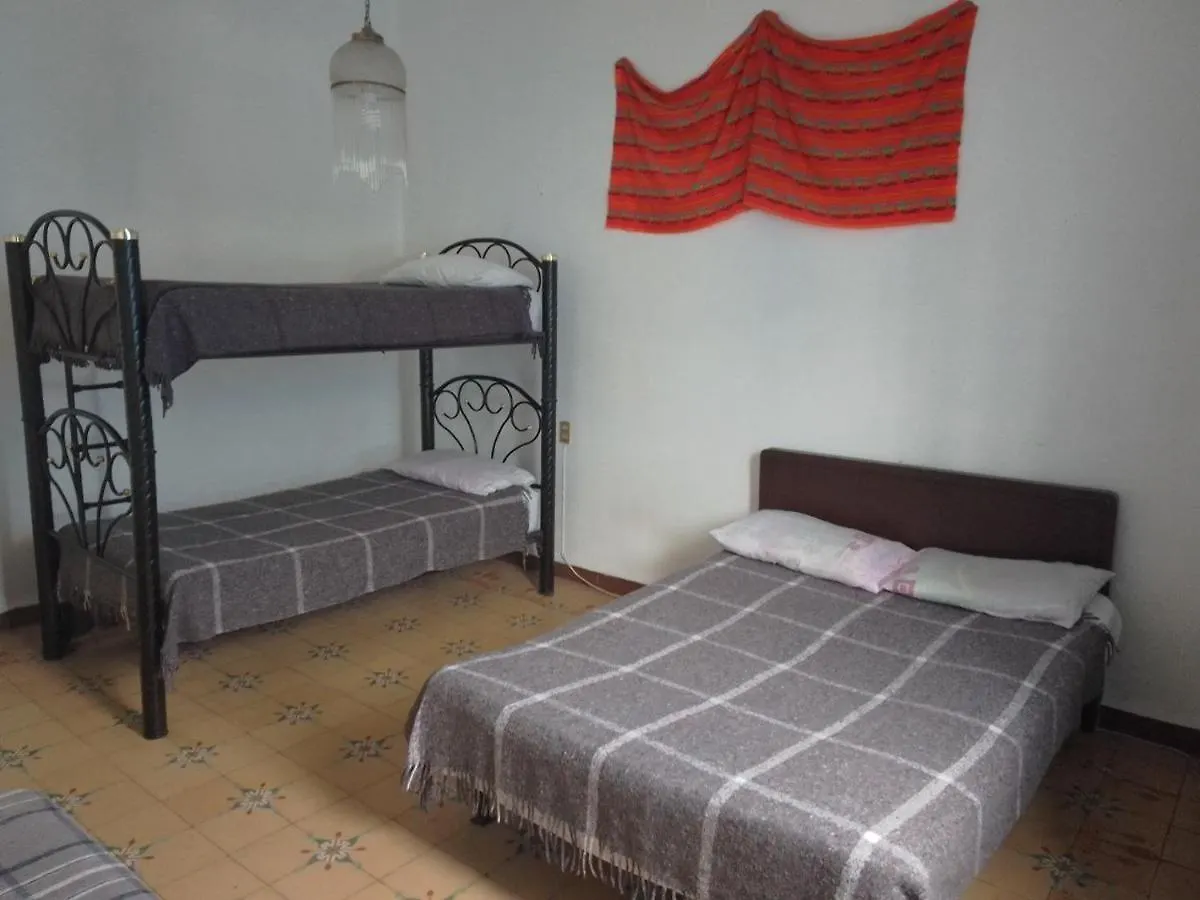 Hostal Azul Puebla de Zaragoza Affittacamere